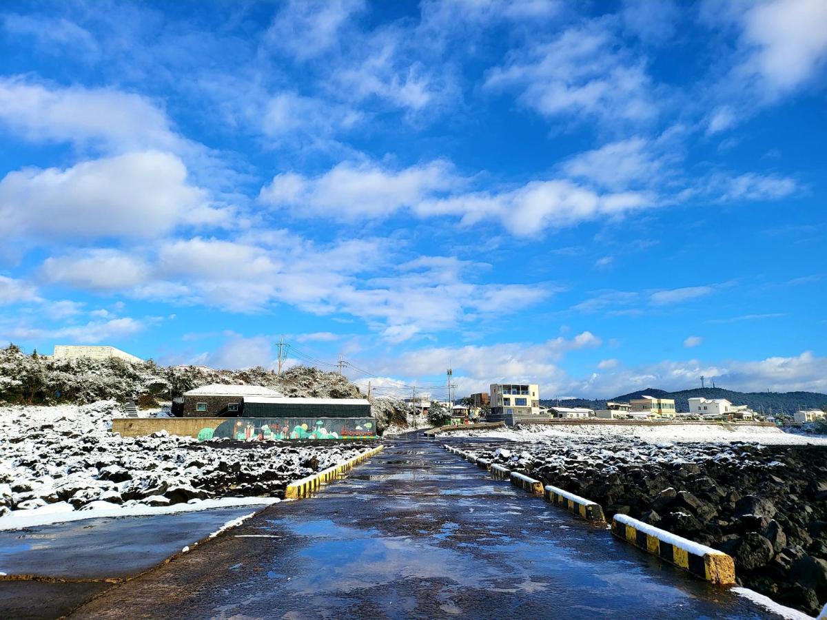 Haevichi Private Pension Seogwipo-stad Buitenkant foto