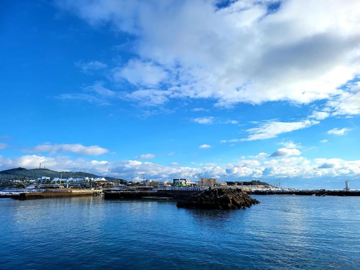 Haevichi Private Pension Seogwipo-stad Buitenkant foto